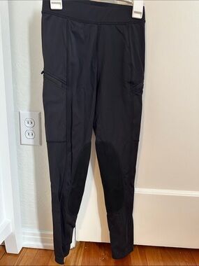 Kids Black Performance Breeches with Knee patches.